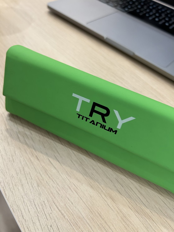 Image 1 of Caja misteriosa verde