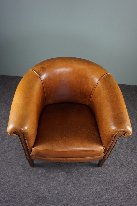 Image 1 of Stoere schapenleren clubfauteuil