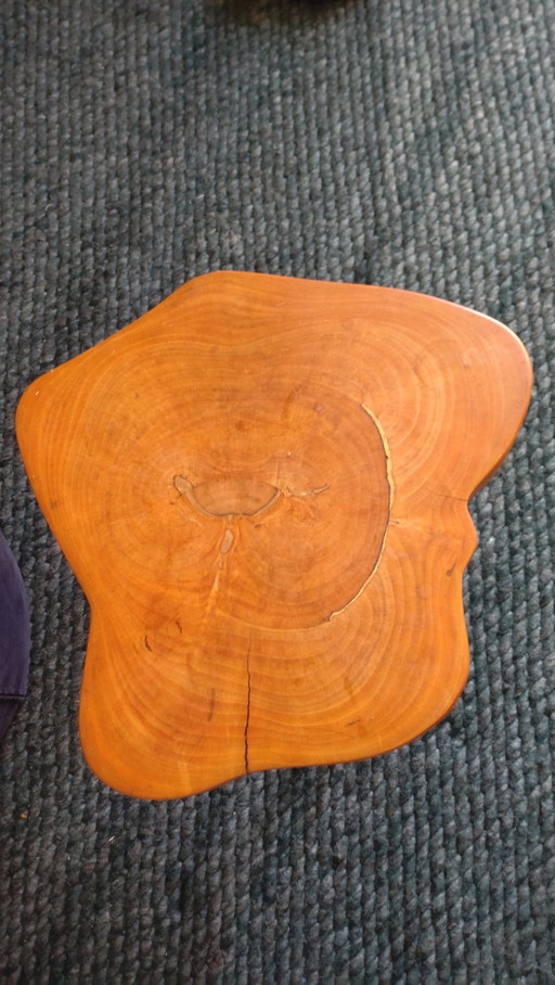 Zelfgemaakte salontafel met haarspeldpoten