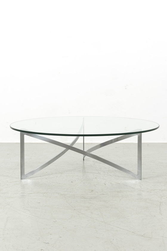 Image 1 of Round coffee table