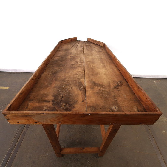 Image 1 of Brocante sorting table | Old vintage olive sorting table