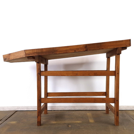 Brocante sorting table | Old vintage olive sorting table