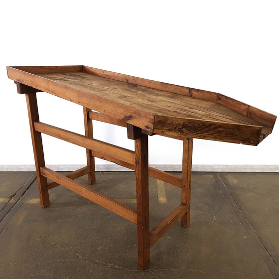 Image 1 of Brocante sorting table | Old vintage olive sorting table