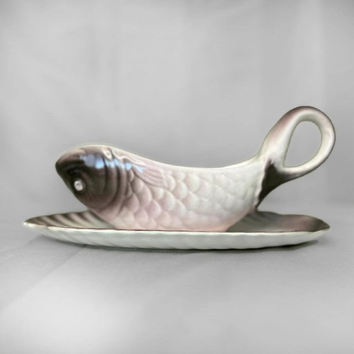 Fish gravy bowl - custom