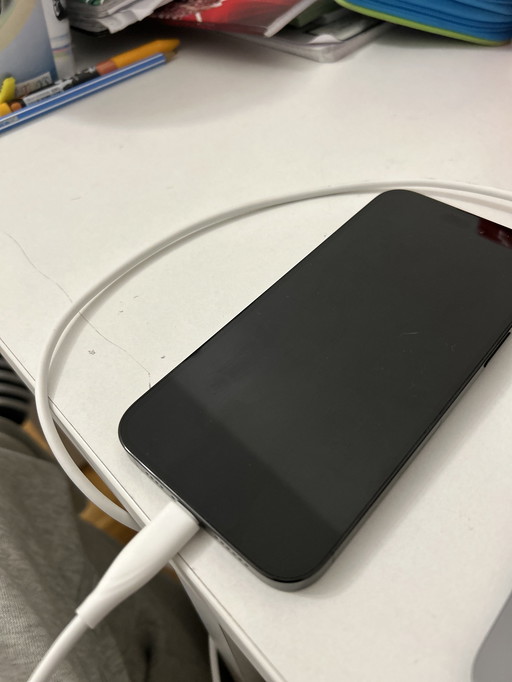 Modern Smartphone - Sleek Black Design