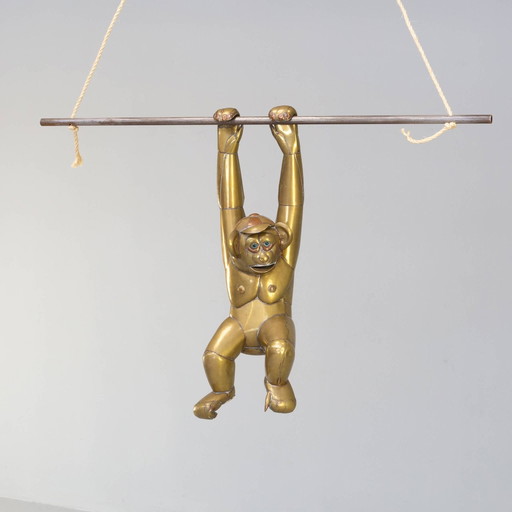 Hängender Affe 9