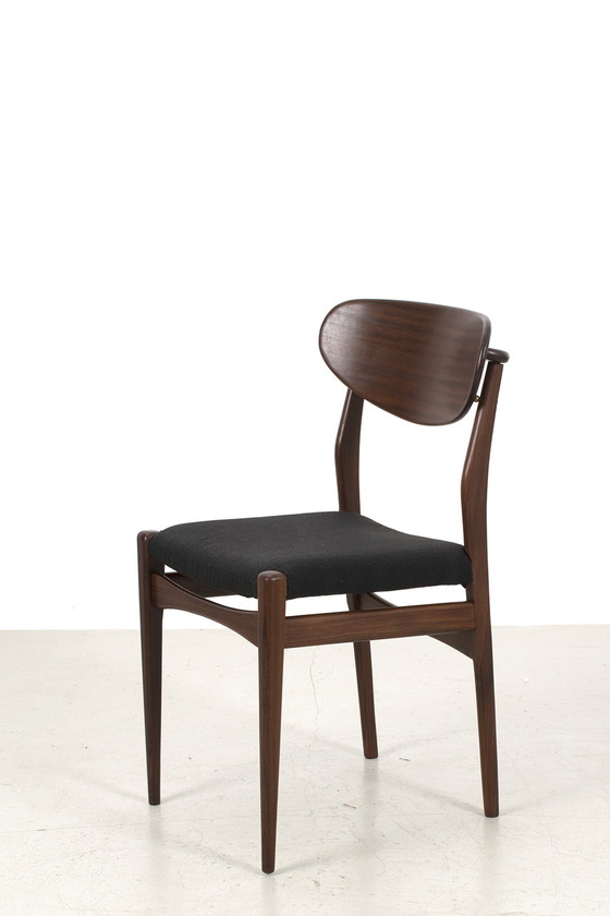 Image 1 of Set mit 4 Esszimmerstühlen